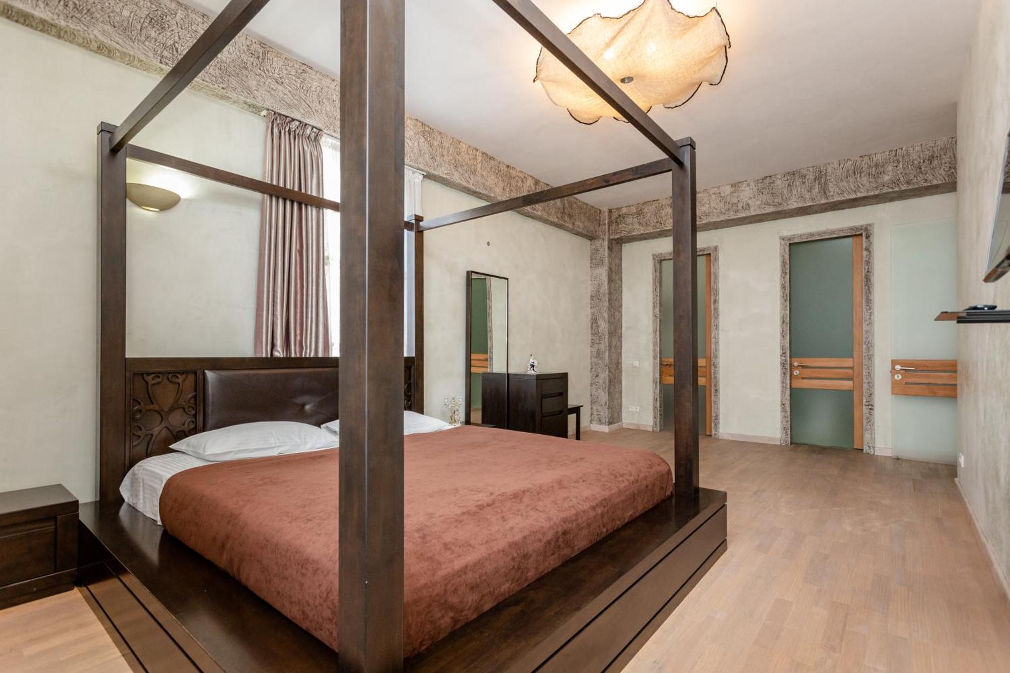 Serviced Apartment On Rustaveli Avenue 9 Tbilisi Exterior foto